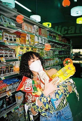 A Girl Has Film 'Tmoato' ISO200 135 Speical Efffect Color Negative Film 36exp