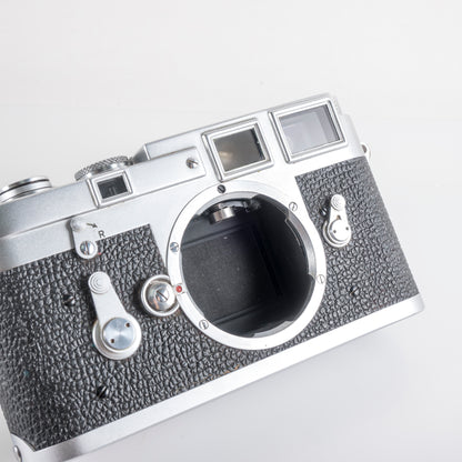 Leica M3 Double Stroke Film Rangefinder Camera #11911