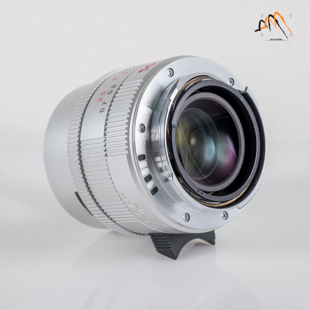 Leica APO-Summicron-M 50mm/F2.0 Silver Mint condition 11142 #11728