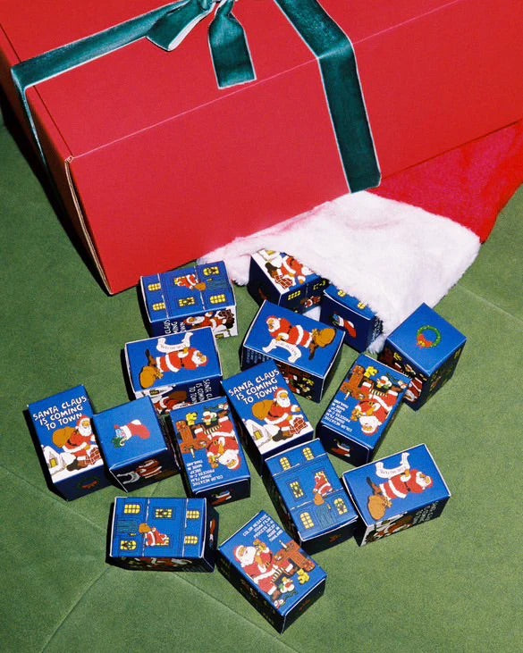 A Girl Has Film 'Santa Claus Is Coming To Town'  ISO200 135 Speical Efffect Color Negative Film 36exp