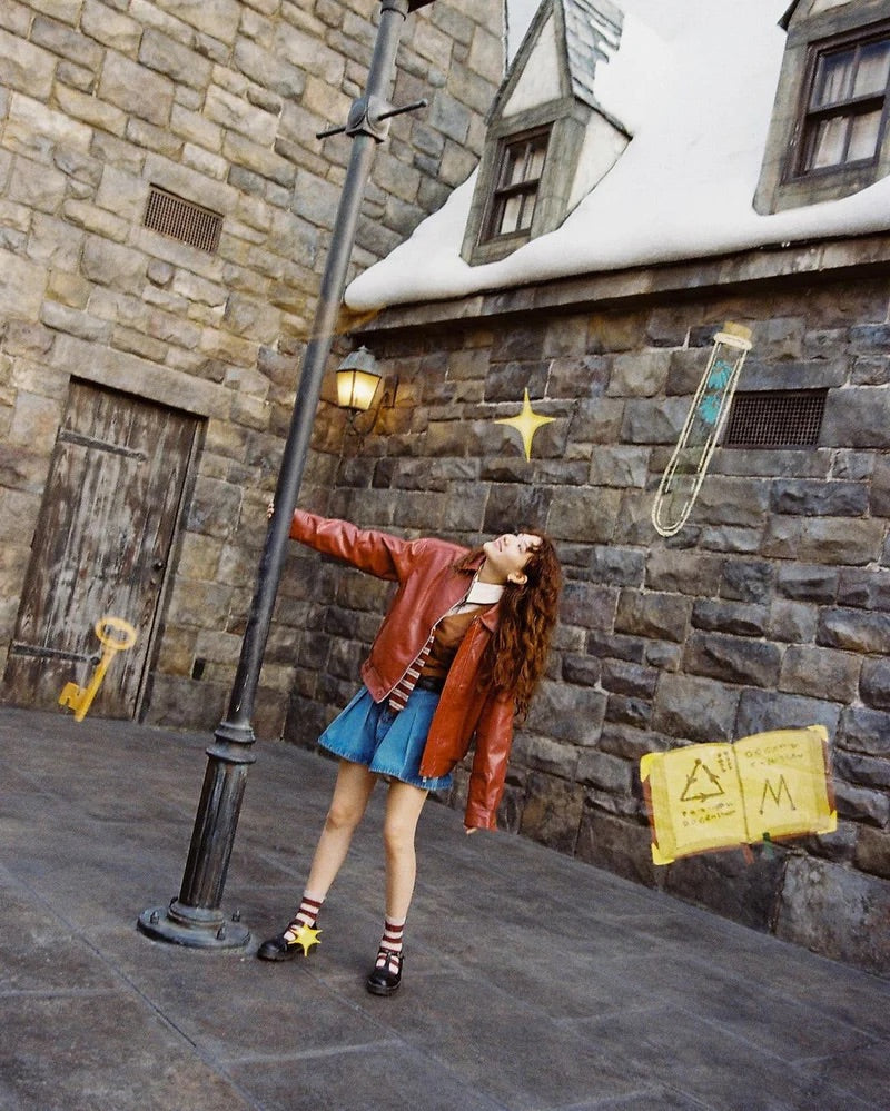 A Girl Has Film 'Every Flavour Of Magic'  ISO200 135 Speical Efffect Color Negative Film 36exp