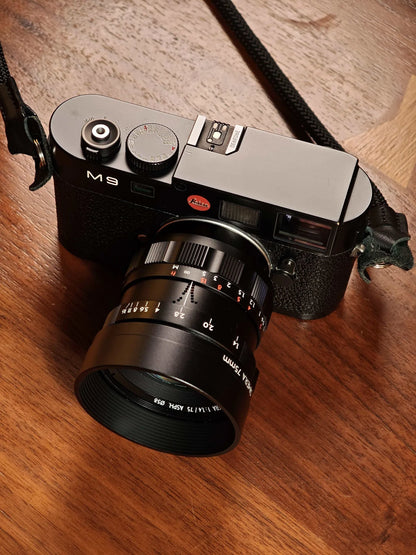 Thypoch Simera 75mm F/1.4 Silver M-Mount MF Full Frame Lens