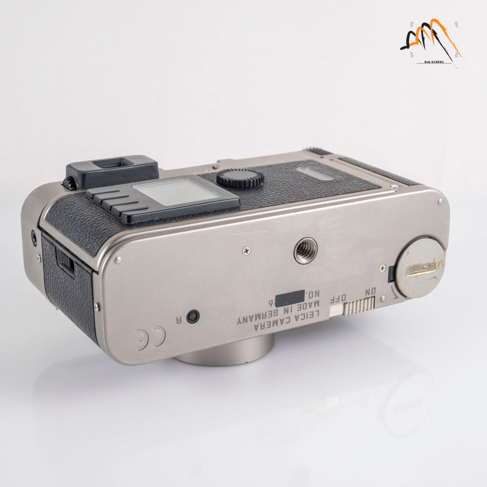 Leica CM Film Camera 18130 #11726