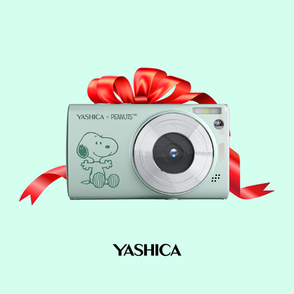 Yashica DG-10SP Snoopy Blue Sky/Sage
