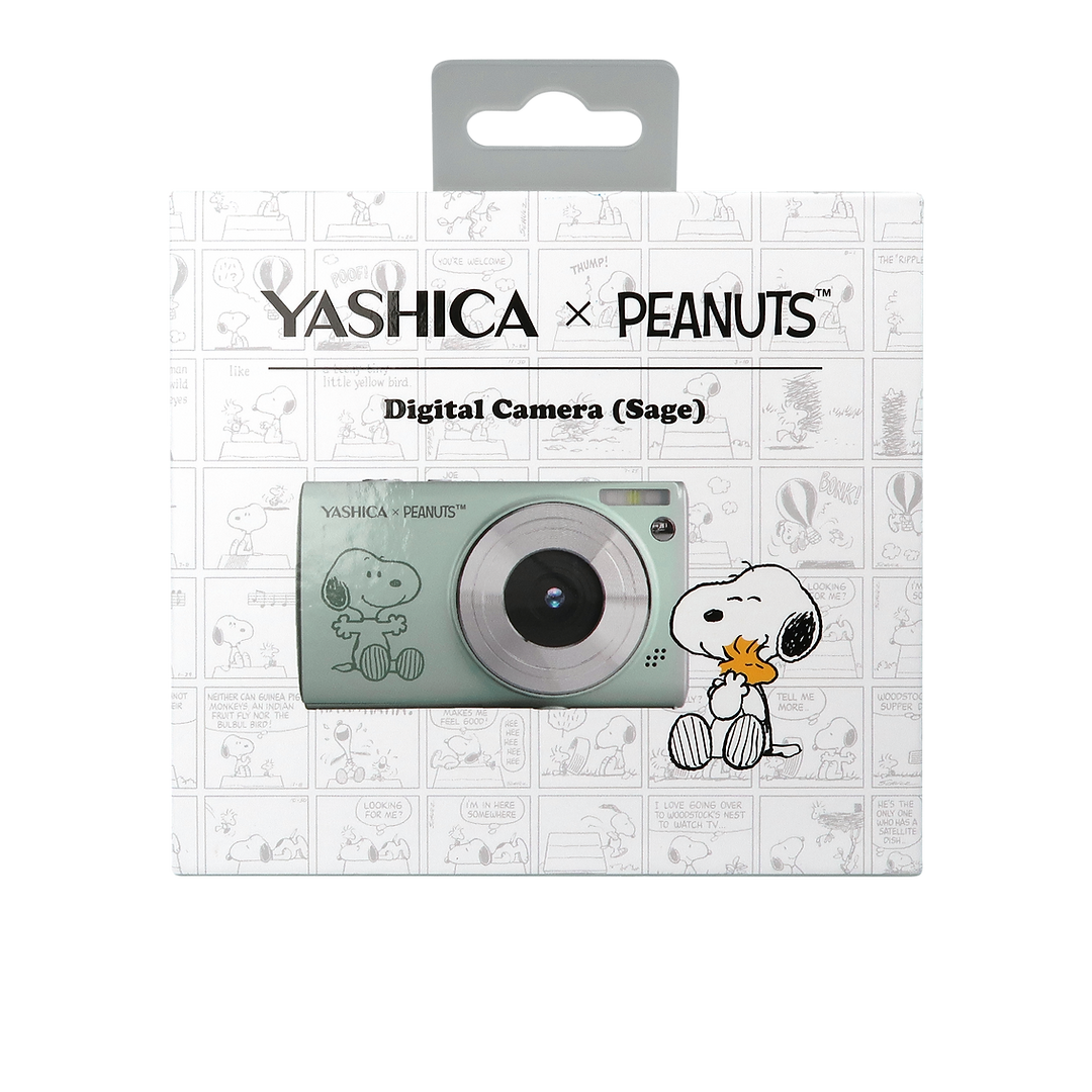 Yashica DG-10SP Snoopy Blue Sky/Sage