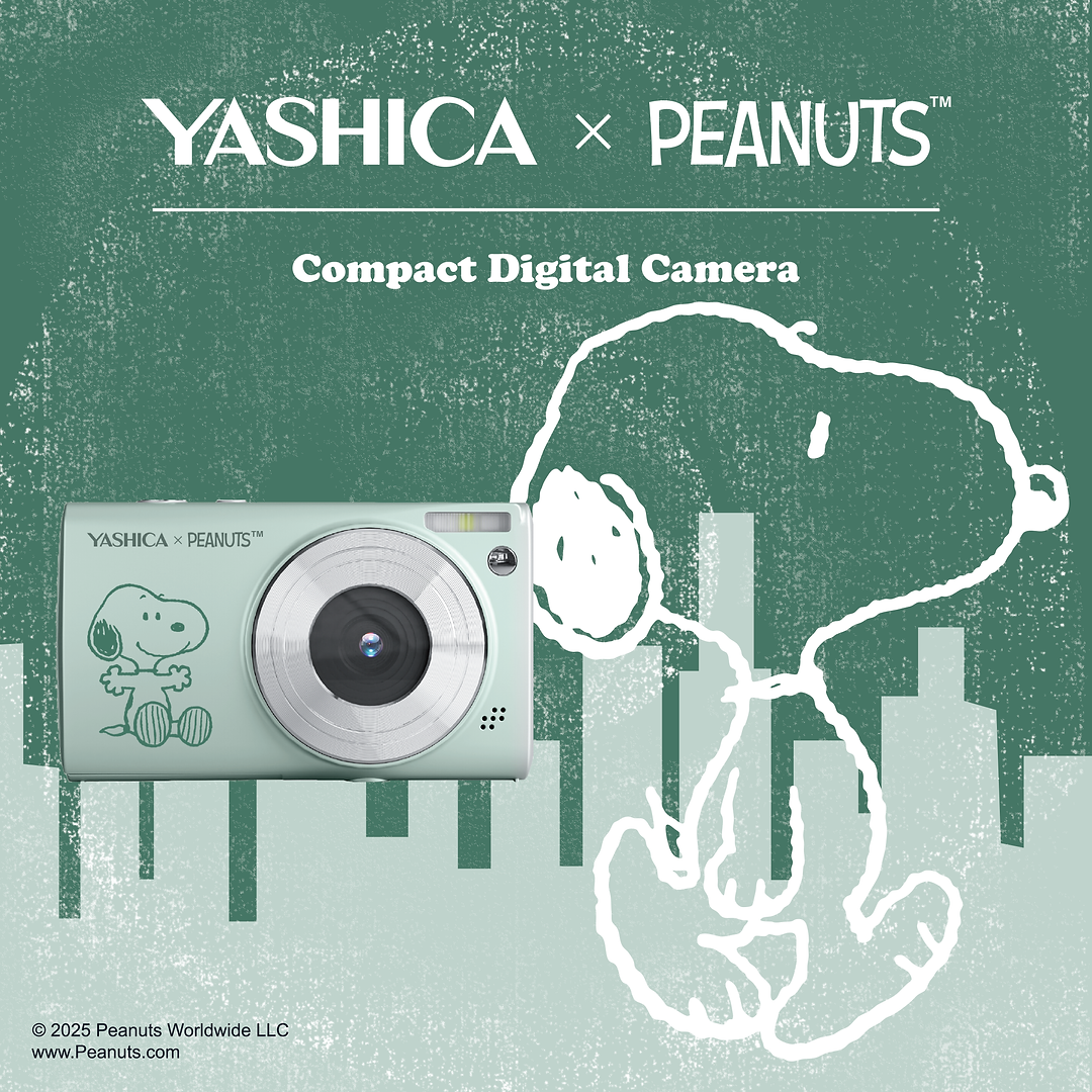 Yashica DG-10SP Snoopy Blue Sky/Sage