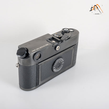 Leica M6 classic 0.72 Black Film Rangefinder Camera 10404 #11842