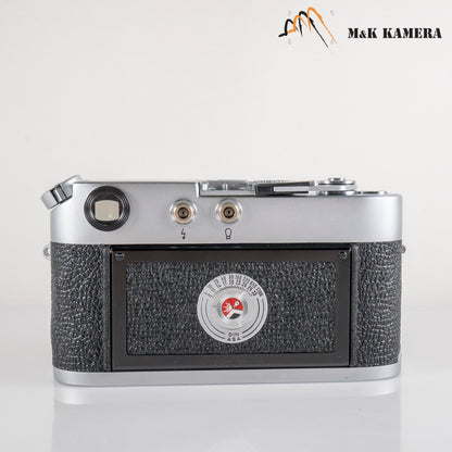Leica M4 Silver Film Rangefinder Camera #23836