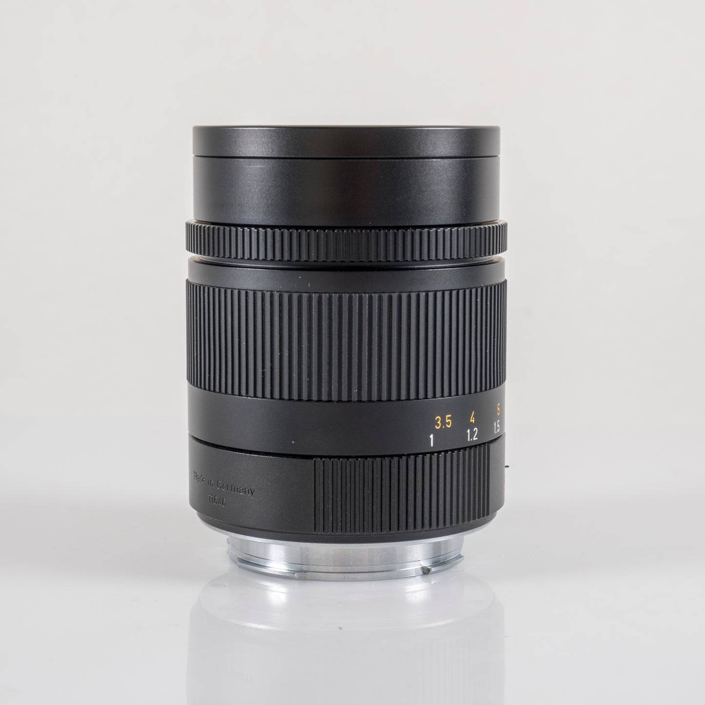 Leica Summarit-M 90mm/F2.5 Lens Yr.2007 Germany 11646 #11875