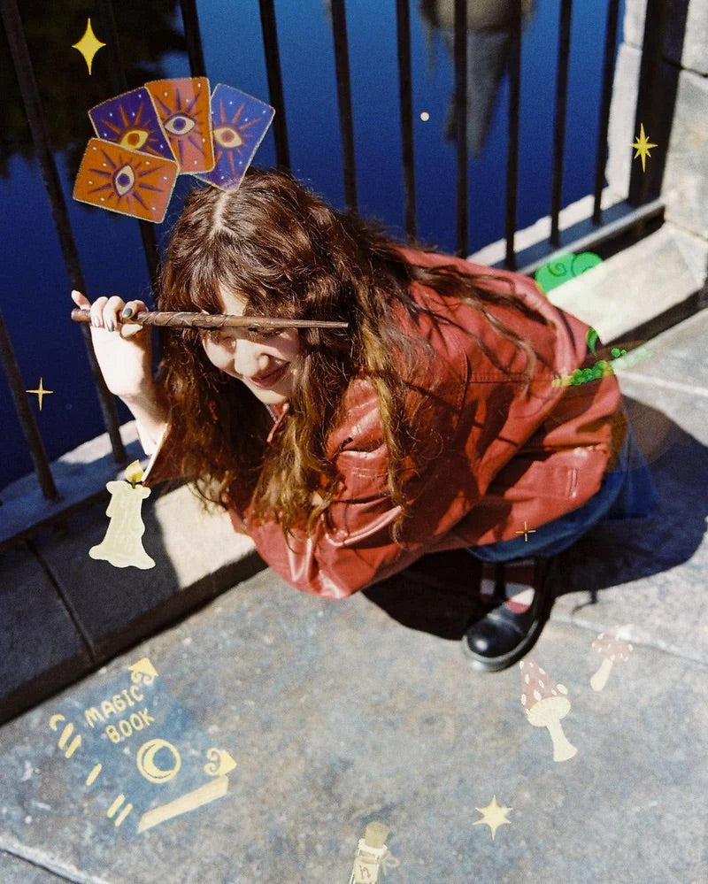 A Girl Has Film 'Every Flavour Of Magic'  ISO200 135 Speical Efffect Color Negative Film 36exp