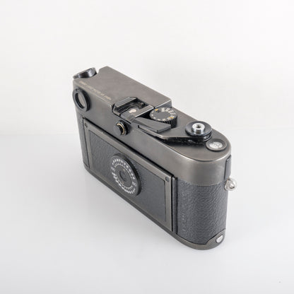 Leica M6 classic 0.72 Black Film Rangefinder Camera 10404 #11953