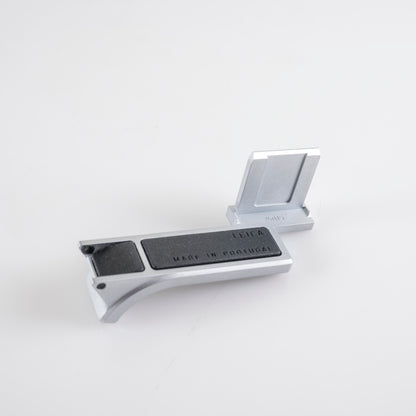 Leica Thumb Support Silver 24015 Thumbs up for M10 #88668