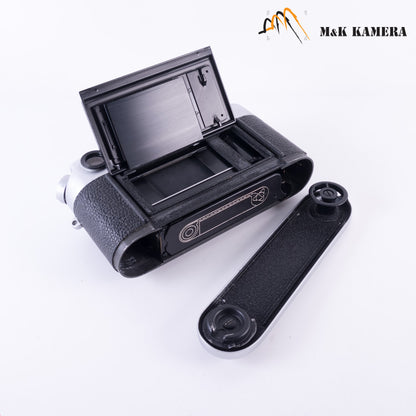 Leica M4 Silver Film Rangefinder Camera #87074