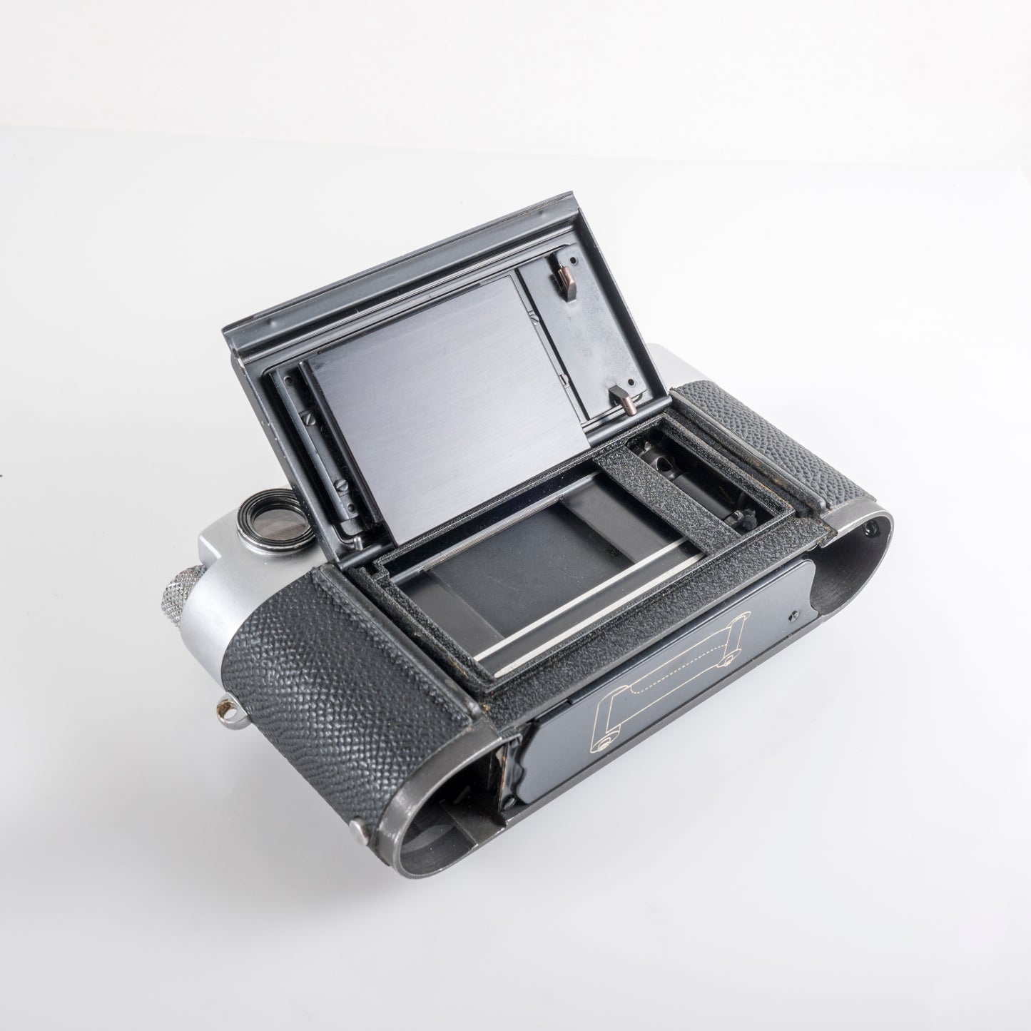 Leica M2 Silver Film Rangefinder Camera #11952