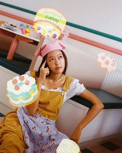 A Girl Has Film 'A Girl Bake Cake'  ISO200 135 Speical Efffect Color Negative Film 36exp