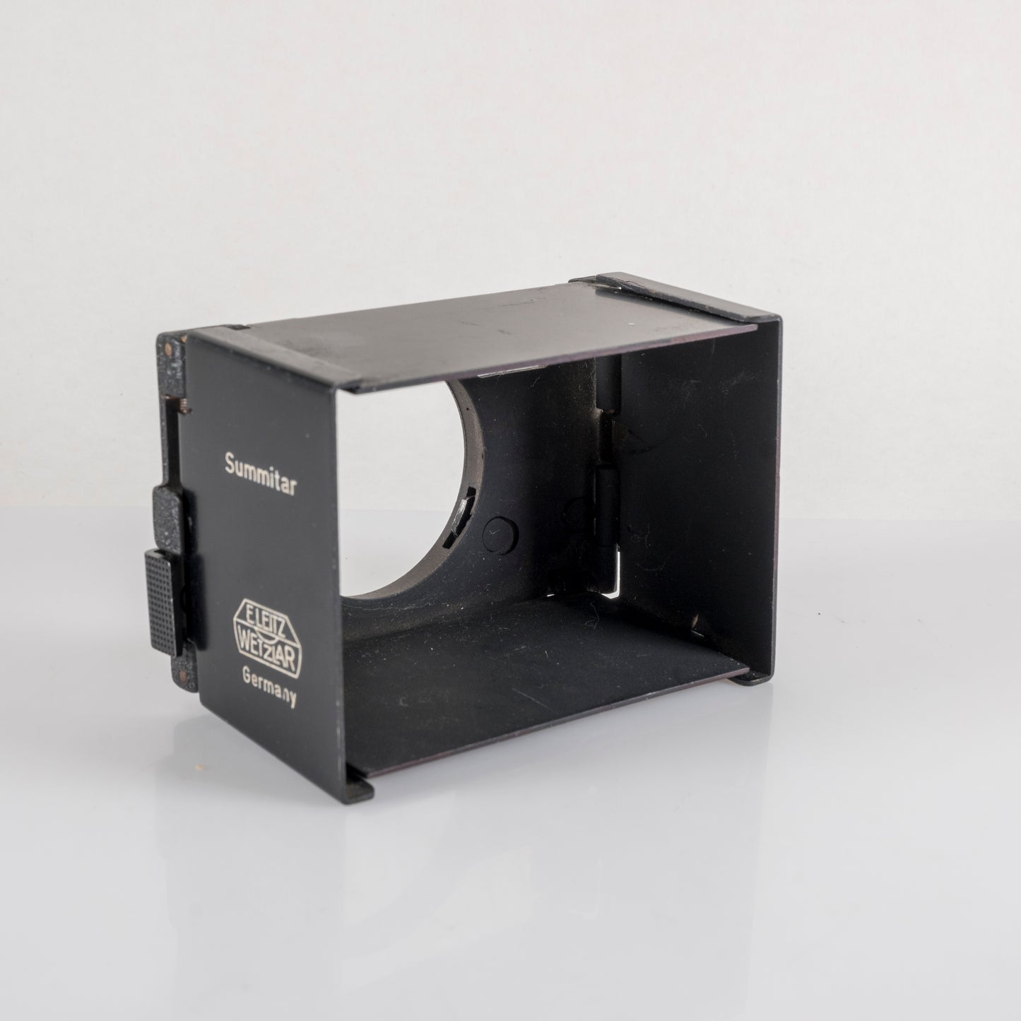 Leica SOOPD/SOOFM Clip-On Hood for Summitar/Summicron 5cm f/2.0 #88703