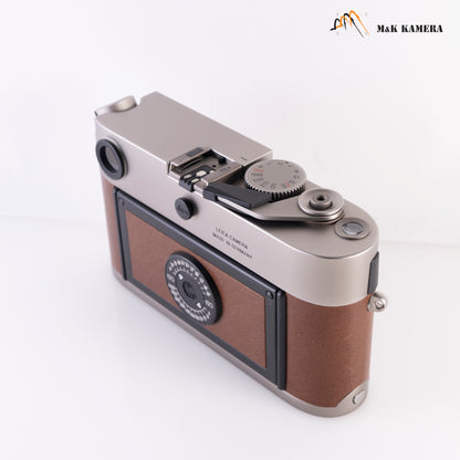 Leica M6 TTL 0.72 Titanium Film Rangefinder Camera 10435 Rare 10435 #87973