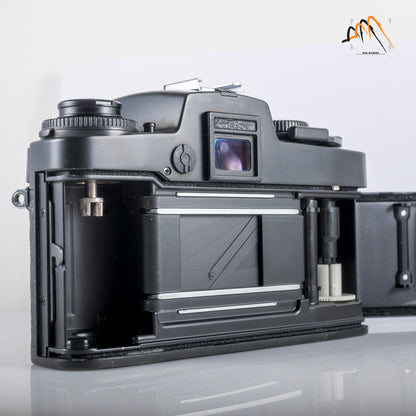 Leica R4 Film SLR Camera #11771