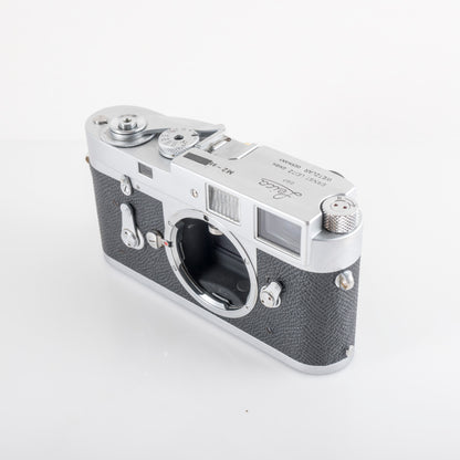 Leica M2 Silver Film Rangefinder Camera #11952