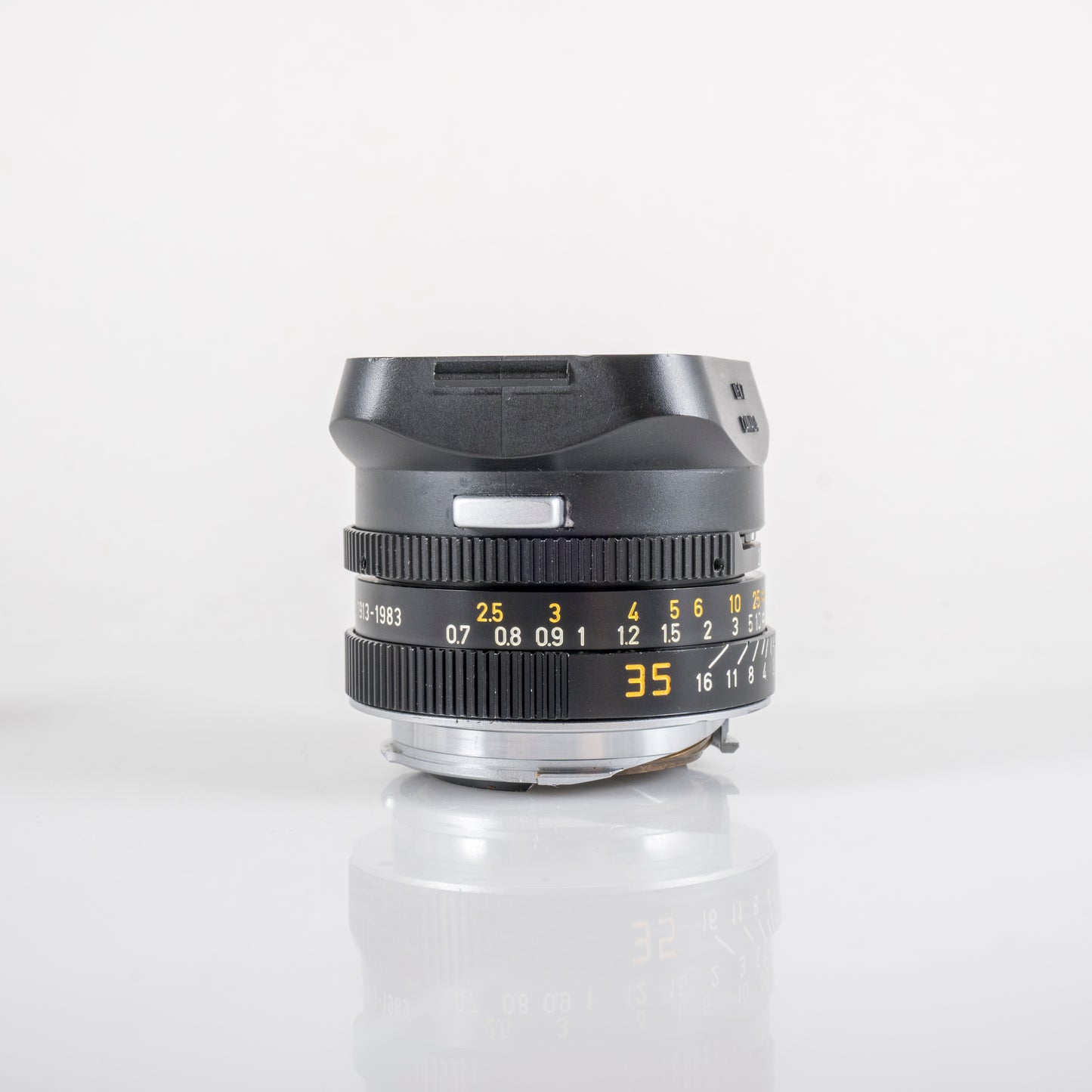 LEITZ Leica Summicron-M 35mm/F2.0 Ver.4 7 Elements Black 1913-1983 Lens Yr.1982 Canada #11976