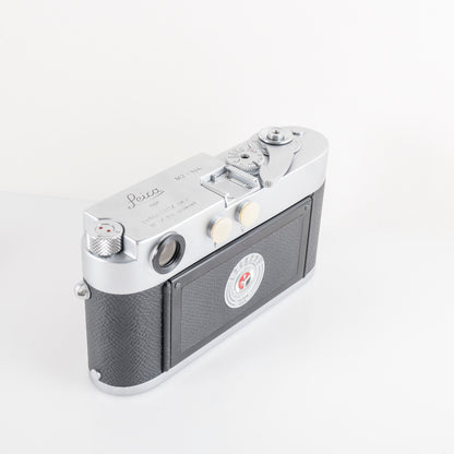 Leica M2 Round Button Rewind Silver Film Rangefinder Camera Boxed #11908