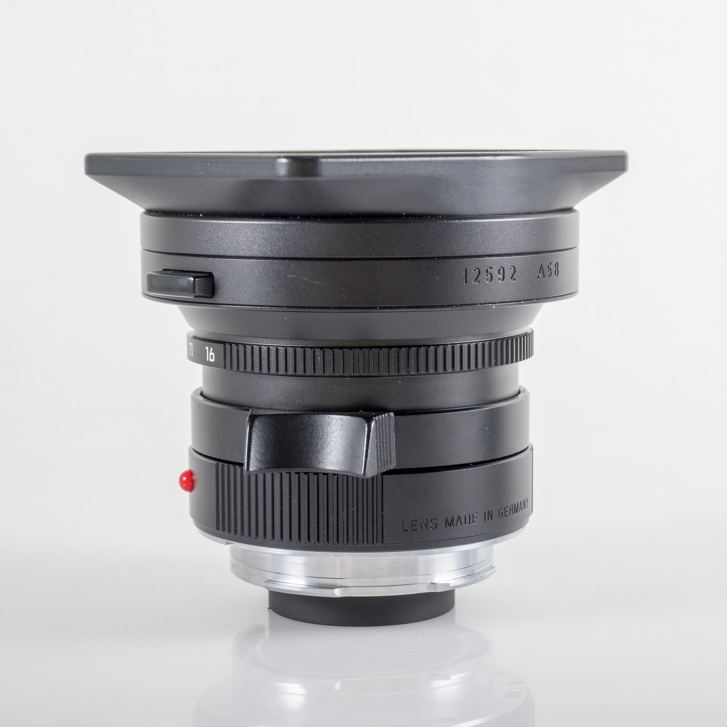 Leica Elmarit-M 24mm/F2.8 ASPH Black Lens Yr.2008 Germany 11878 #11962
