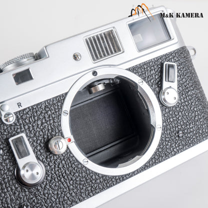 Leica M4 Silver Film Rangefinder Camera #88715