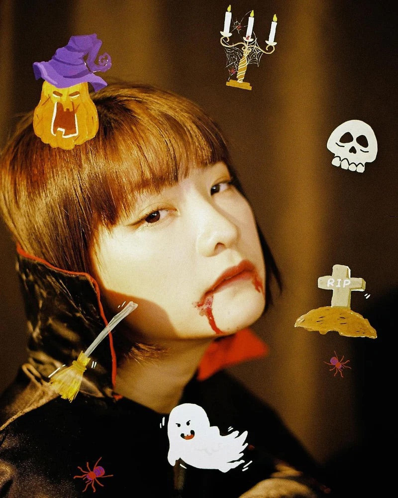 A Girl Has Film 'Halloween'  ISO200 135 Speical Efffect Color Negative Film 36exp