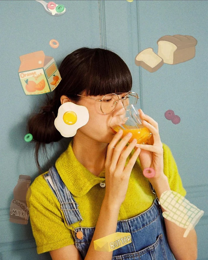 A Girl Has Film 'Breakfast Time'  ISO200 135 Speical Efffect Color Negative Film 36exp