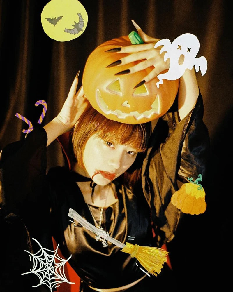 A Girl Has Film 'Halloween'  ISO200 135 Speical Efffect Color Negative Film 36exp