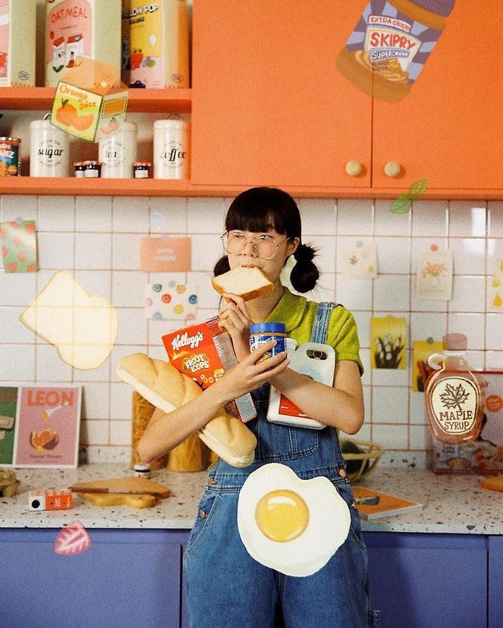 A Girl Has Film 'Breakfast Time'  ISO200 135 Speical Efffect Color Negative Film 36exp