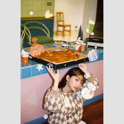 A Girl Has Film 'Merry Christmas'  ISO200 135 Speical Efffect Color Negative Film 36exp