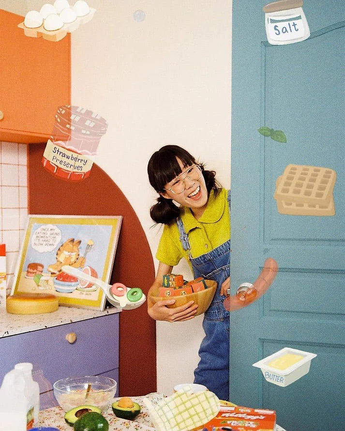 A Girl Has Film 'Breakfast Time'  ISO200 135 Speical Efffect Color Negative Film 36exp