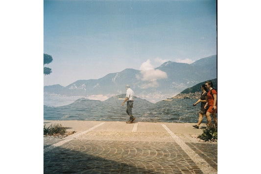 Lomography LomoChrome Color ’92 Sun-kissed ISO 400 120 Color Negative Film