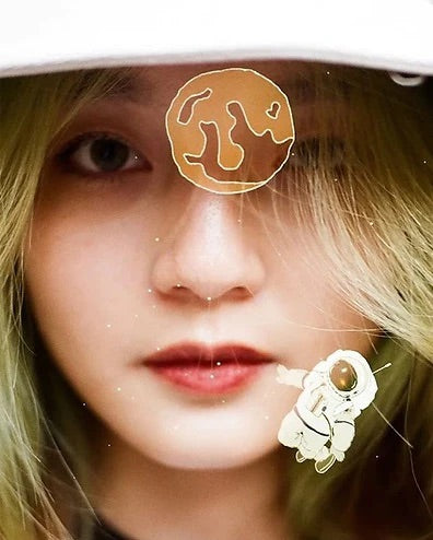 A Girl Has Film 'Let's Go To Space'  ISO200 135 Speical Efffect Color Negative Film 36exp